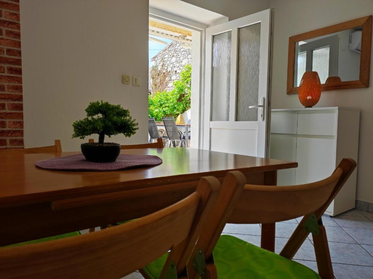 Apartment Rose Krk Town Exteriér fotografie
