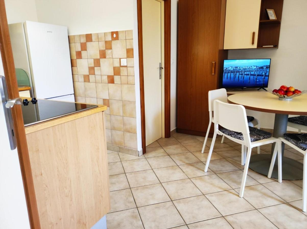 Apartment Rose Krk Town Exteriér fotografie