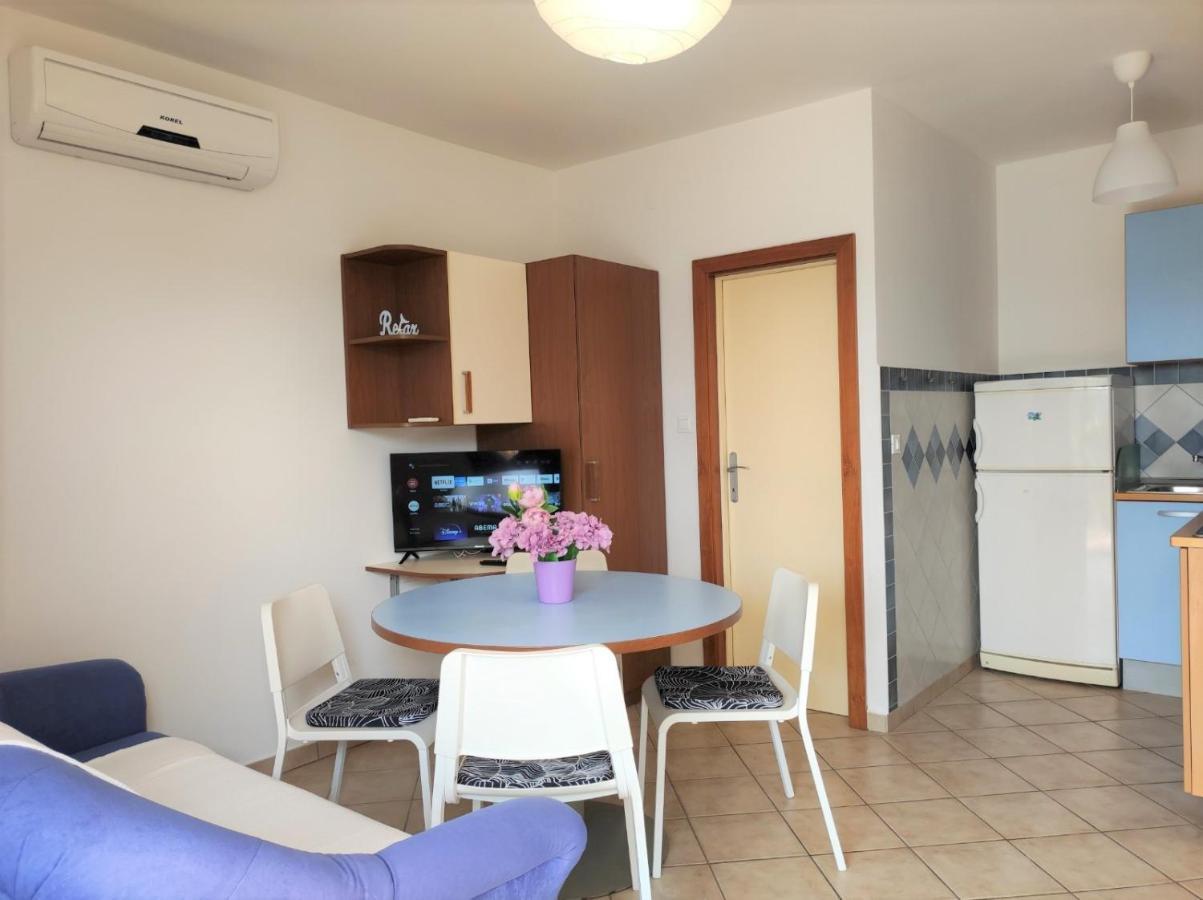 Apartment Rose Krk Town Exteriér fotografie